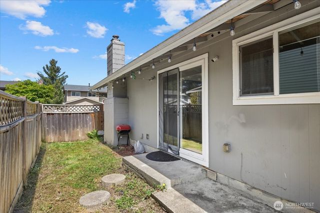 6004 99th Street NE, Marysville, WA 98270