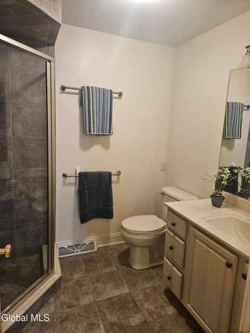 2370 E Nott Street, Schenectady, NY 12309