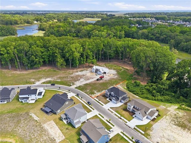320 Rhapsody DR, Suffolk, VA 23435