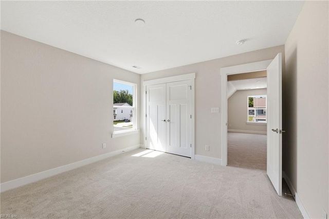 320 Rhapsody DR, Suffolk, VA 23435