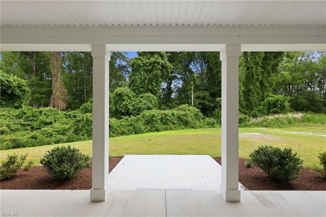 320 Rhapsody DR, Suffolk, VA 23435