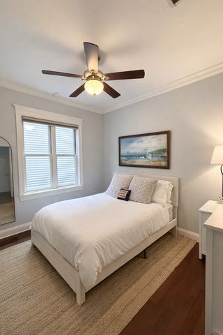 1041 W Grace Street 2, Chicago, IL 60613