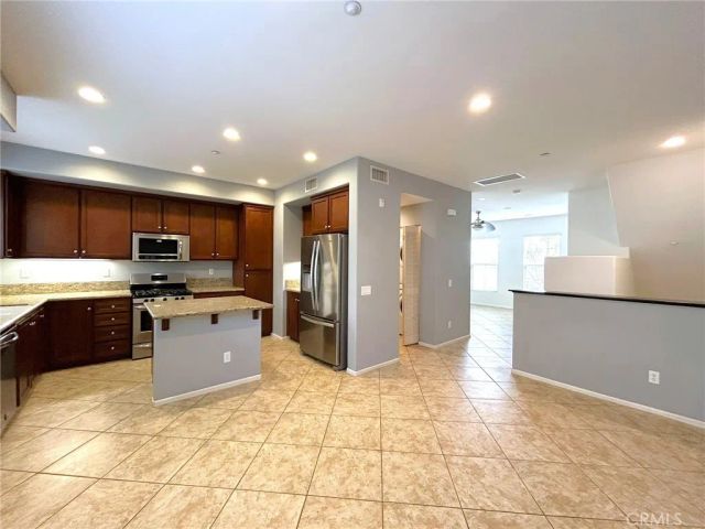 12447 Canal Drive 2, Rancho Cucamonga, CA 91739