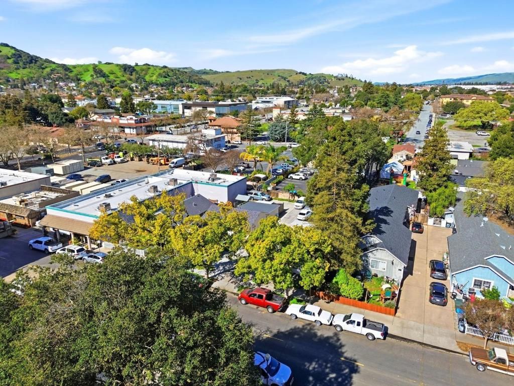 Image 21 of property listing at 57 E 1st Street, Morgan Hill, CA 95037