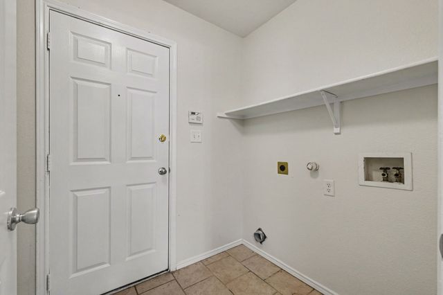 3820 Willowick Circle, Denton, TX 76210