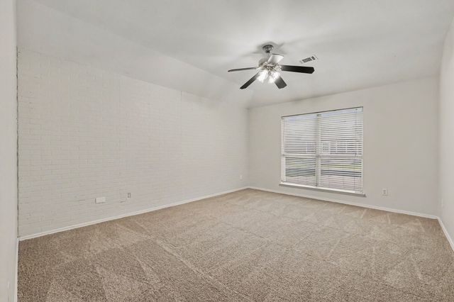3820 Willowick Circle, Denton, TX 76210