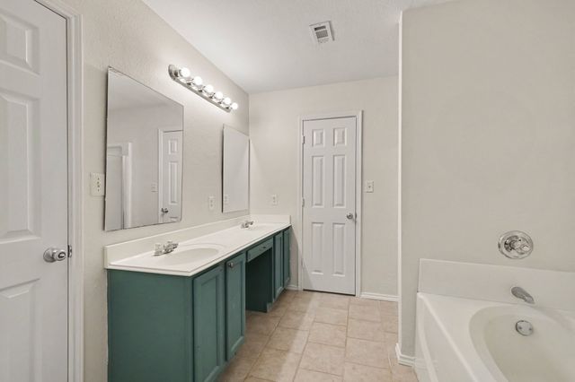3820 Willowick Circle, Denton, TX 76210