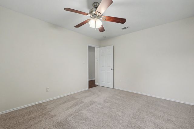 3820 Willowick Circle, Denton, TX 76210