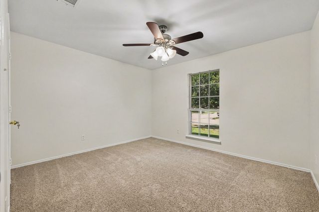 3820 Willowick Circle, Denton, TX 76210