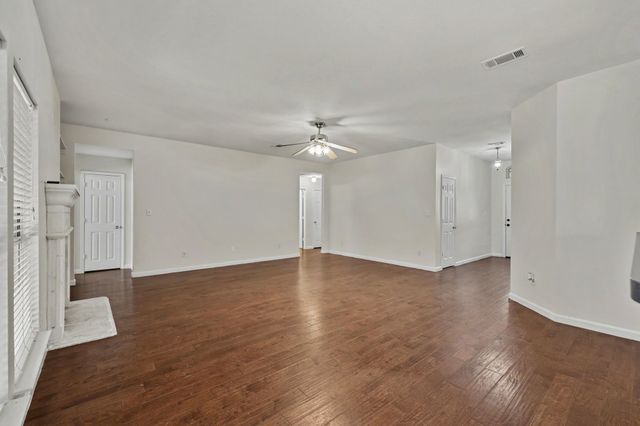 3820 Willowick Circle, Denton, TX 76210