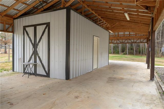 2155 B WIGGINS Road, Pineville, LA 71360