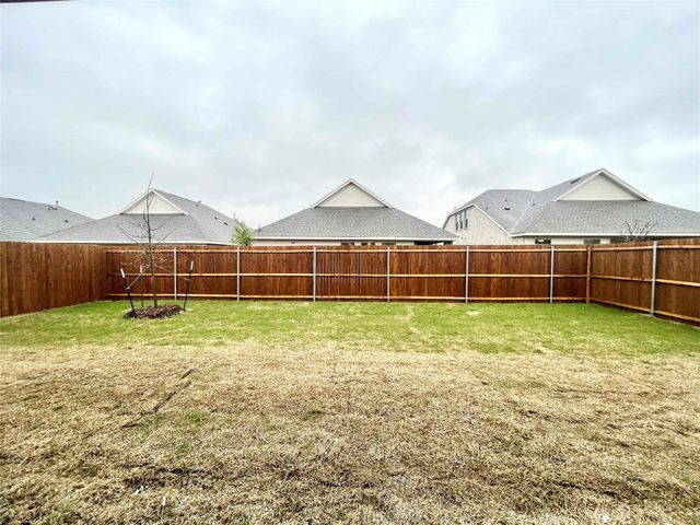 1102 Mahogany Lane, Princeton, TX 75407