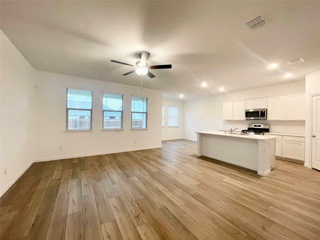 1102 Mahogany Lane, Princeton, TX 75407