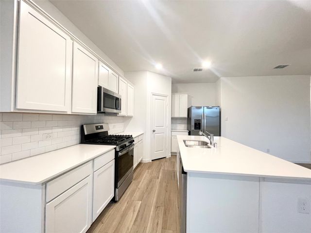 1102 Mahogany Lane, Princeton, TX 75407