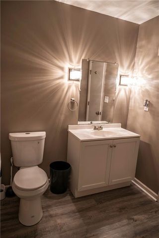 7640 NW Milrey Drive, Kansas City, MO 64152