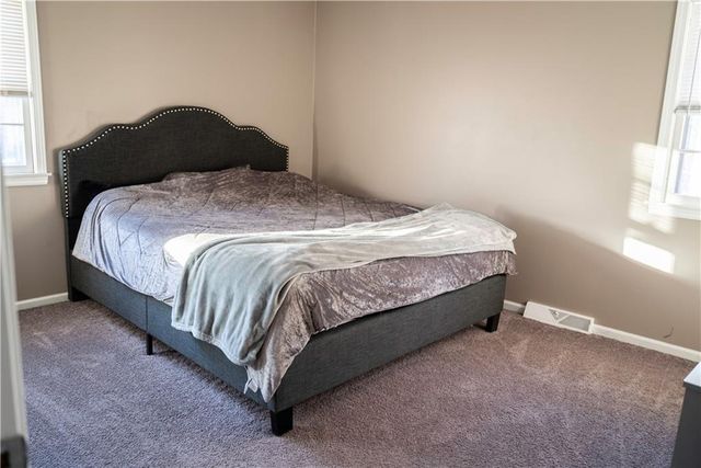 7640 NW Milrey Drive, Kansas City, MO 64152