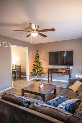 7640 NW Milrey Drive, Kansas City, MO 64152