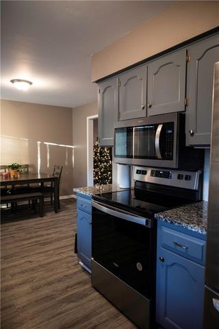 7640 NW Milrey Drive, Kansas City, MO 64152