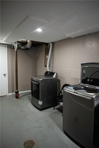 7640 NW Milrey Drive, Kansas City, MO 64152