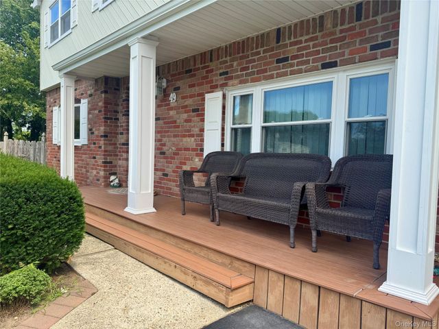 49 Avis Drive, Holbrook, NY 11741