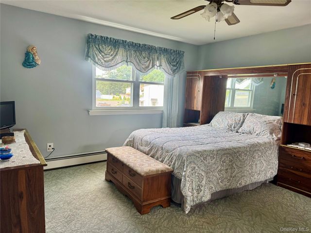 49 Avis Drive, Holbrook, NY 11741