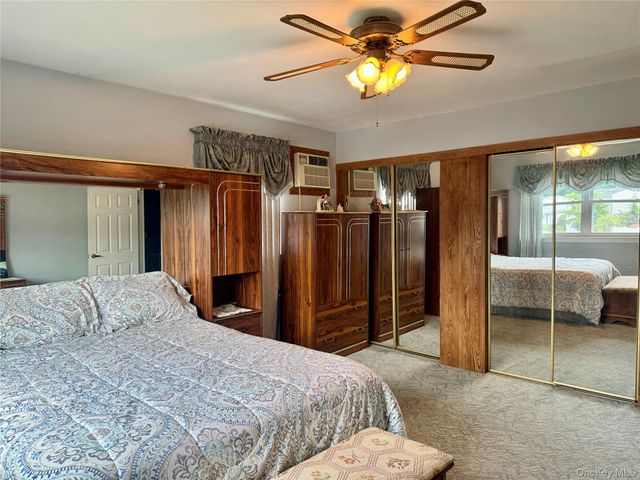 49 Avis Drive, Holbrook, NY 11741