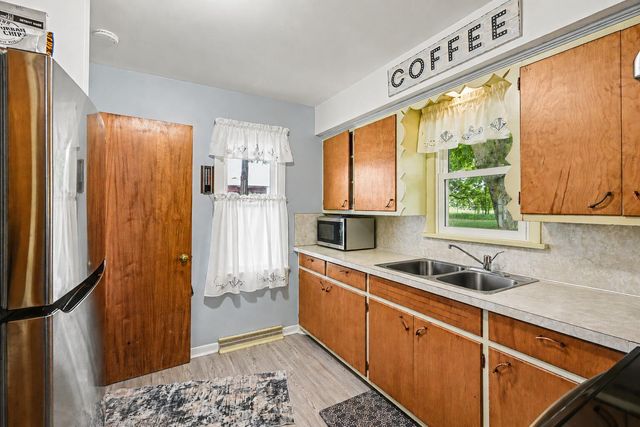 15290 Enzian Road, Plainwell, MI 49080