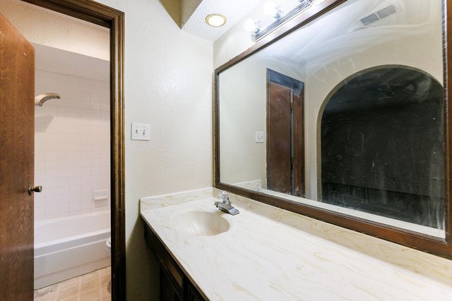 4708 60th Street, Lubbock, TX 79414