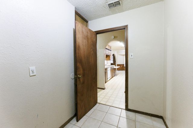 4708 60th Street, Lubbock, TX 79414