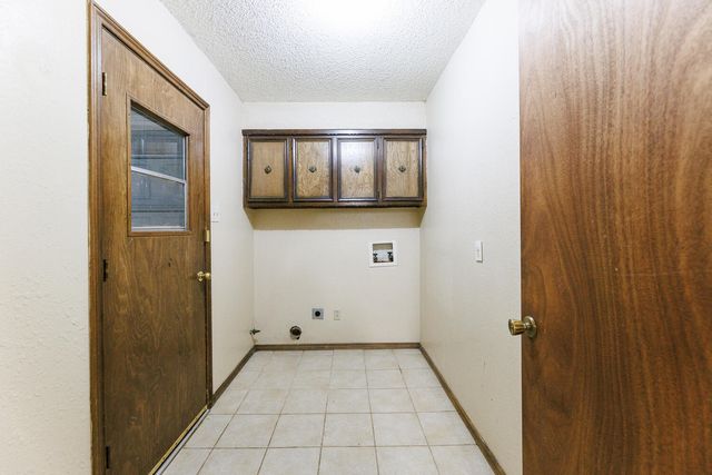 4708 60th Street, Lubbock, TX 79414