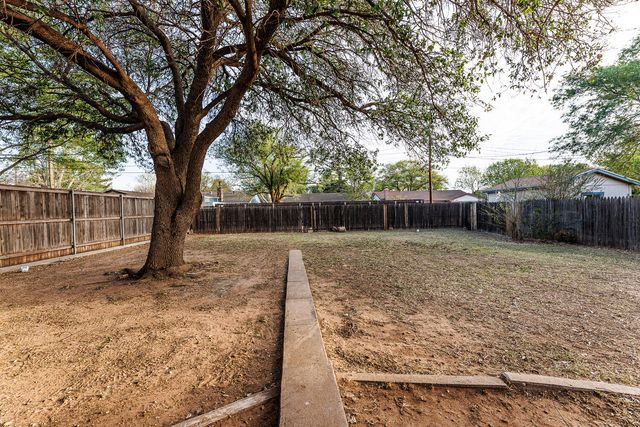 4708 60th Street, Lubbock, TX 79414