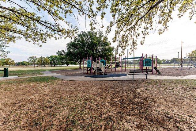 4708 60th Street, Lubbock, TX 79414