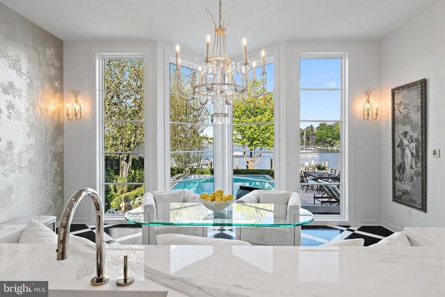 8 SPA VIEW CIR, Annapolis, MD 21401
