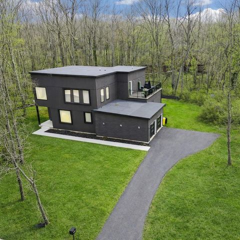 3249 ARUNDEL ON THE BAY RD, Annapolis, MD 21403