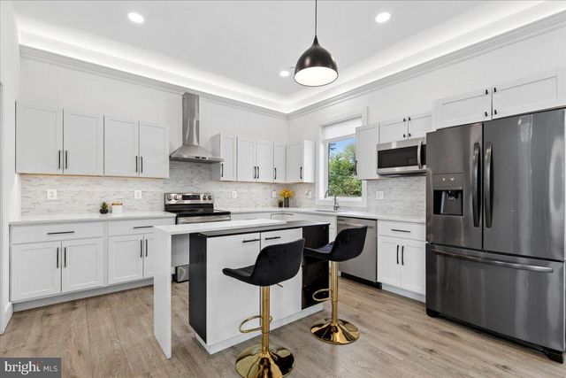 3249 ARUNDEL ON THE BAY RD, Annapolis, MD 21403