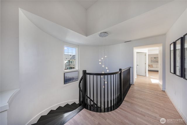 1314 Pine Crest Cir NE, Issaquah, WA 98029