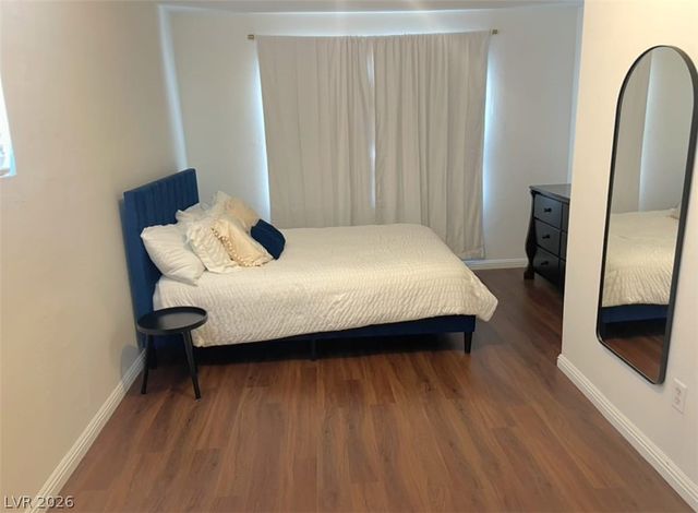 1460 Hialeah Drive B, Las Vegas, NV 89119