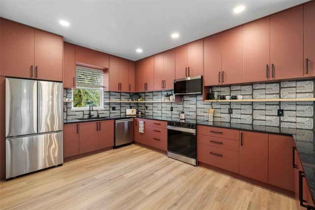 212 W EUCLID AVENUE B, Tampa, FL 33602