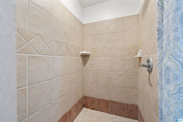 565 RB SHADRIX ROAD, Hayden, AL 35079