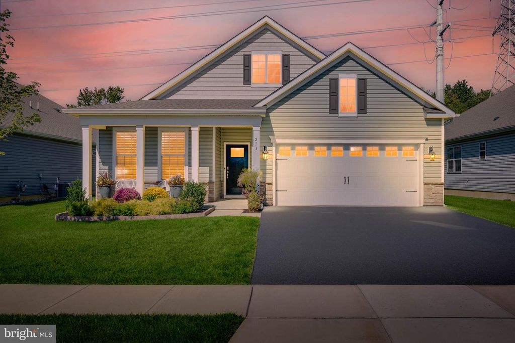 213 CONGRESSIONAL CT, Moorestown, NJ 08057