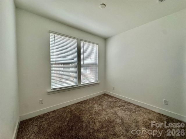 5013 Sovereignty Court, Charlotte, NC 28205