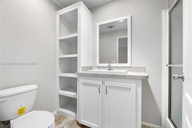 5530 SW 32nd Ter, Dania Beach, FL 33312