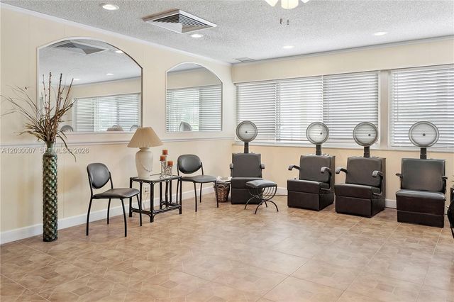 5530 SW 32nd Ter, Dania Beach, FL 33312