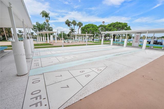 5530 SW 32nd Ter, Dania Beach, FL 33312