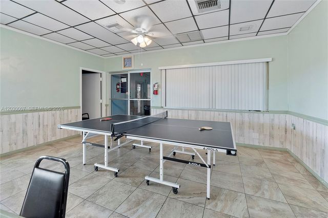5530 SW 32nd Ter, Dania Beach, FL 33312