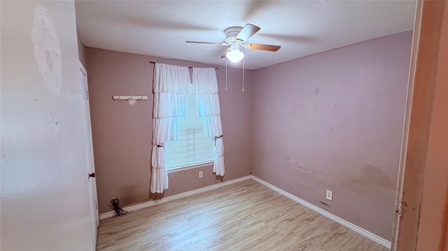 8404 Maine DR, Austin, TX 78758
