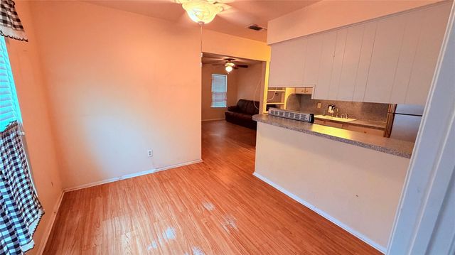 8404 Maine DR, Austin, TX 78758