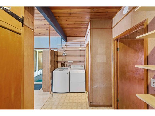 87463 MCTIMMONS Ln, Bandon, OR 97411