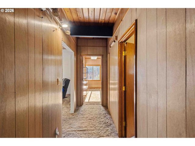 87463 MCTIMMONS Ln, Bandon, OR 97411