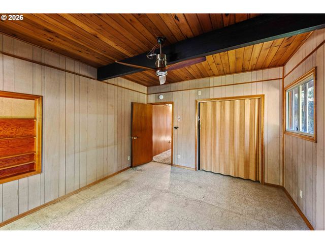 87463 MCTIMMONS Ln, Bandon, OR 97411